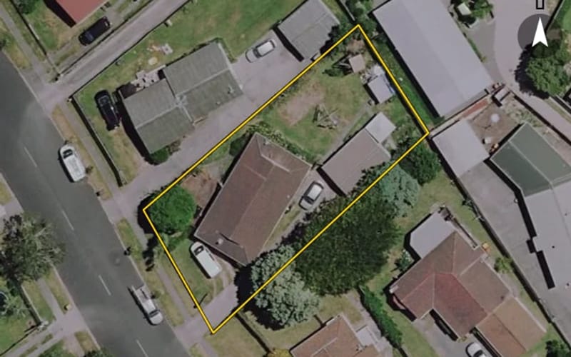 16 Garland Drive