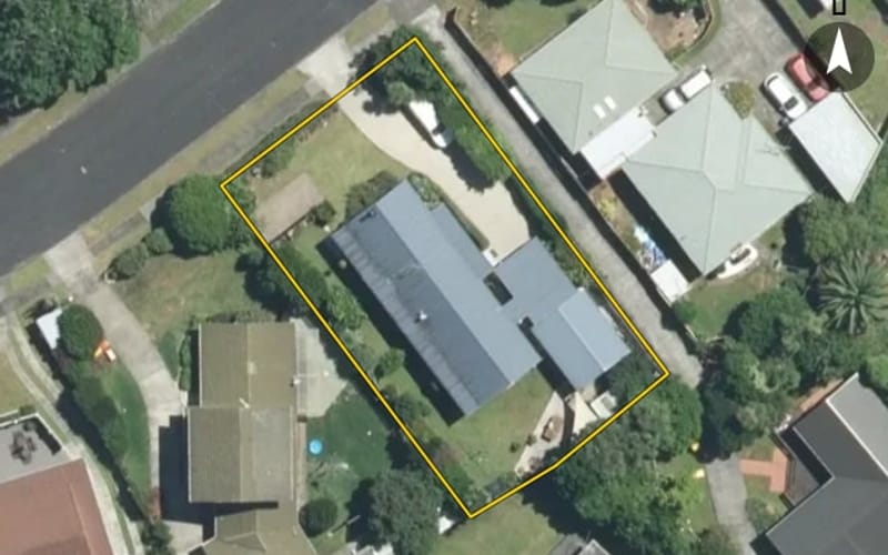 8 Gaylands Place