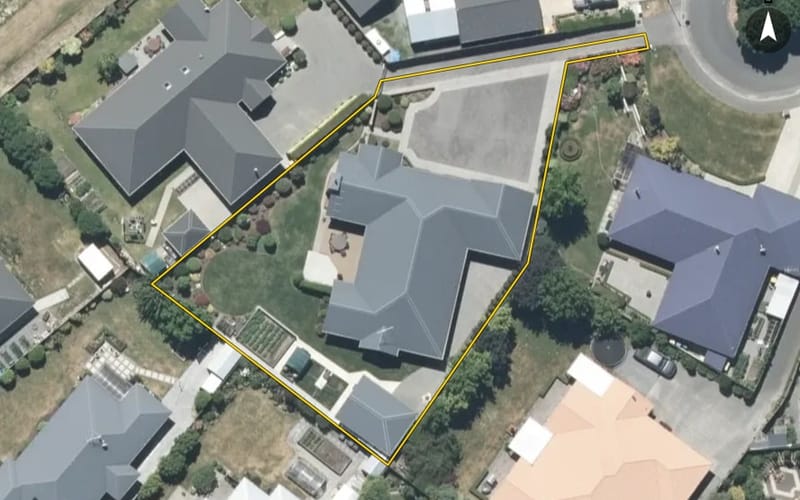 11 Westpark Close
