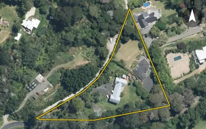 12 Hobbs Road