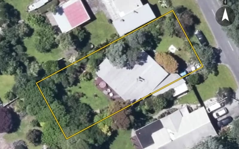 16 Golf Links Road
