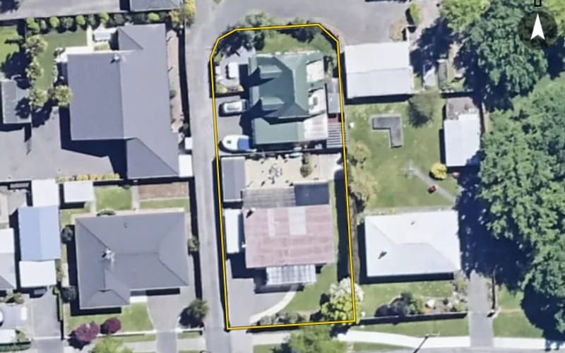 2/64 Parker Street