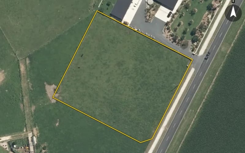 136 Flat Road