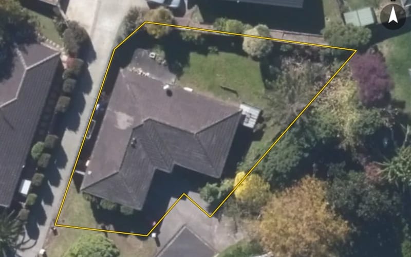 10 Stonegate Close