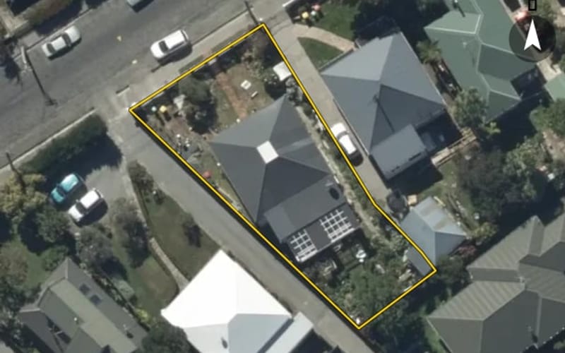 13 Reeves Road