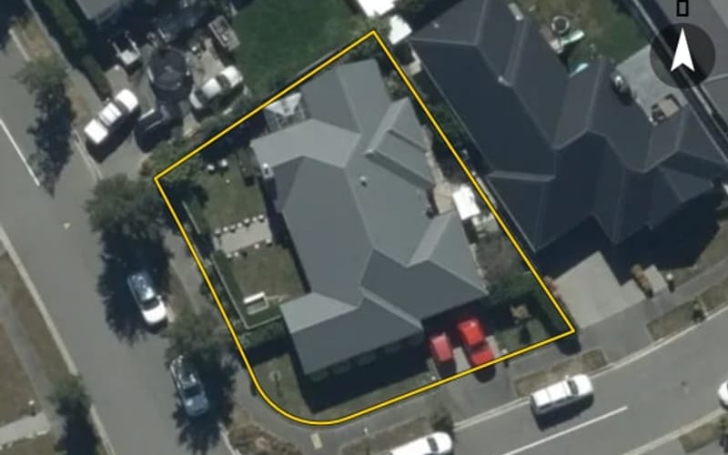 1 MacLaren Road