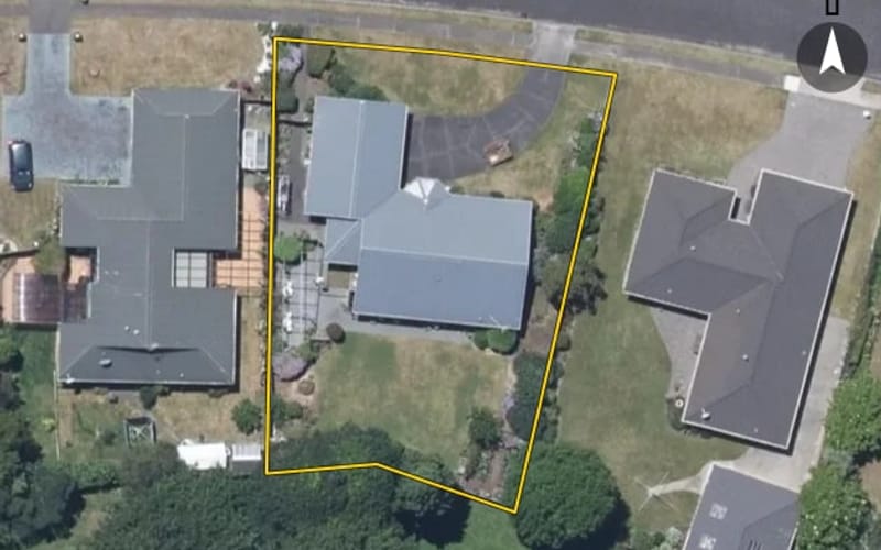 9 Holdsworth Drive