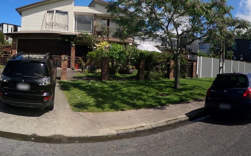 15 Griffen Park Road