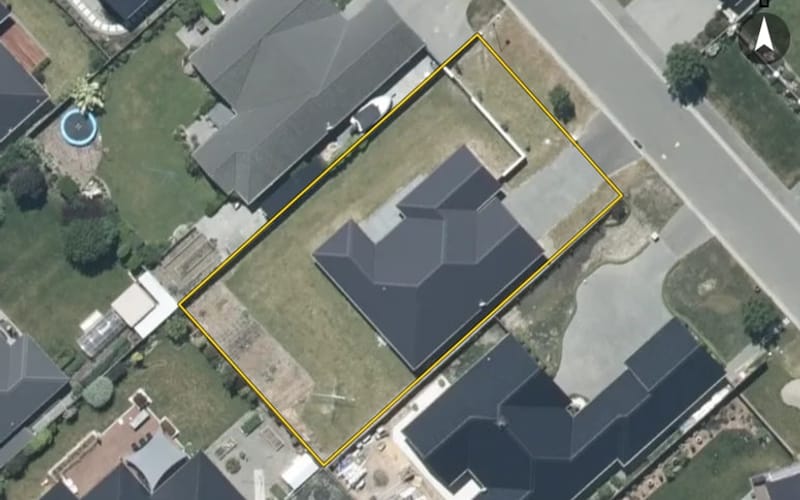 10 Douglas Drive