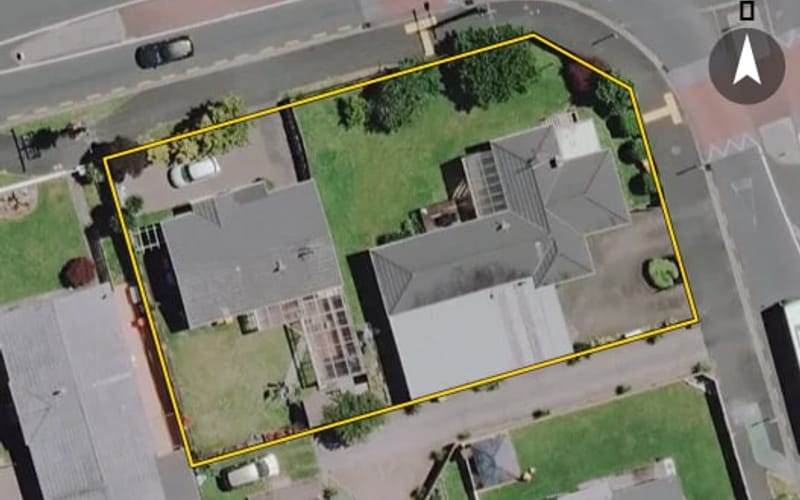 92 Comries Road
