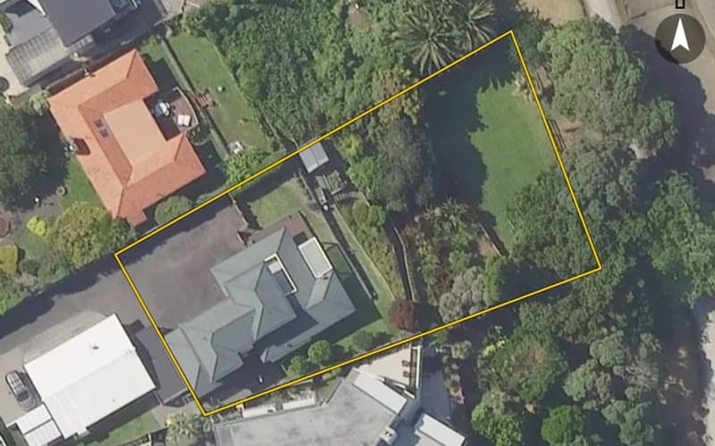 90 Maxwells Road