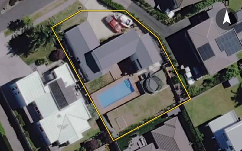 18 Raddington Way