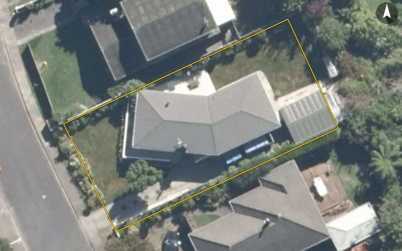 11 Deller Grove