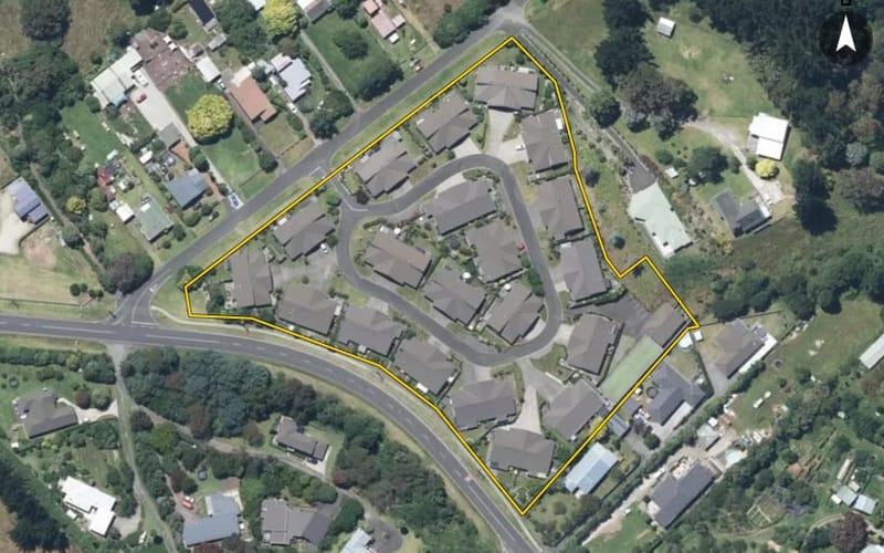 2 Caversham Road