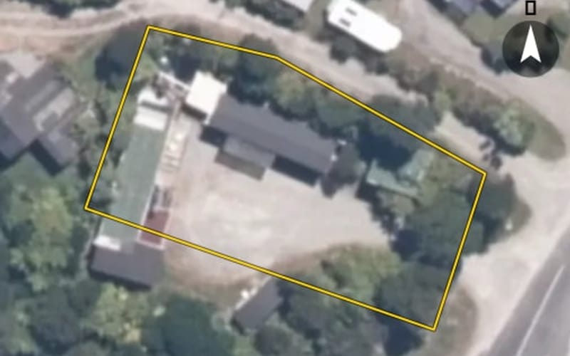1 Neils Beach Road