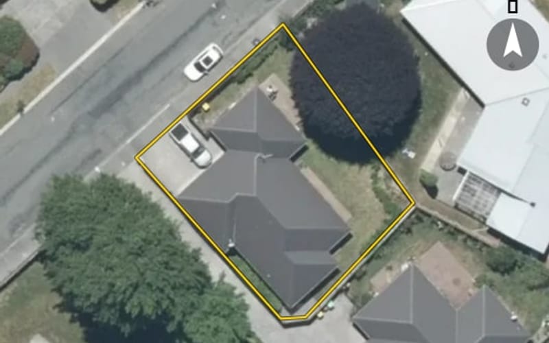 7 Woodham Drive