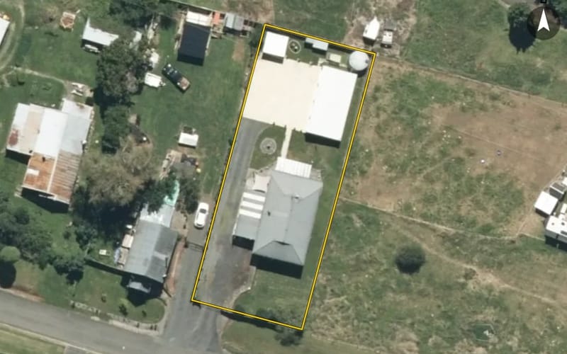 11 Coates Road