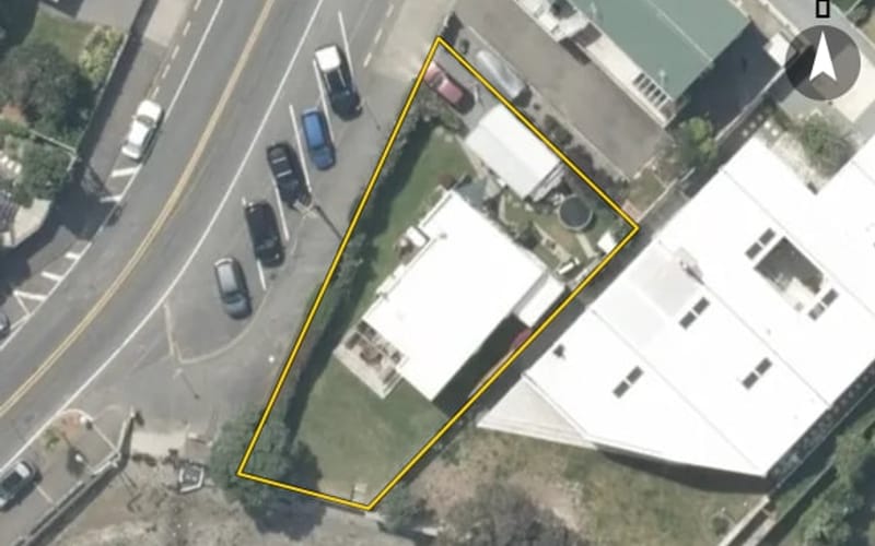 13 Beach Road