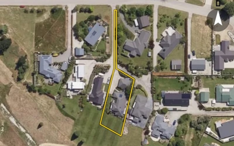 12 Pisa Moorings Road
