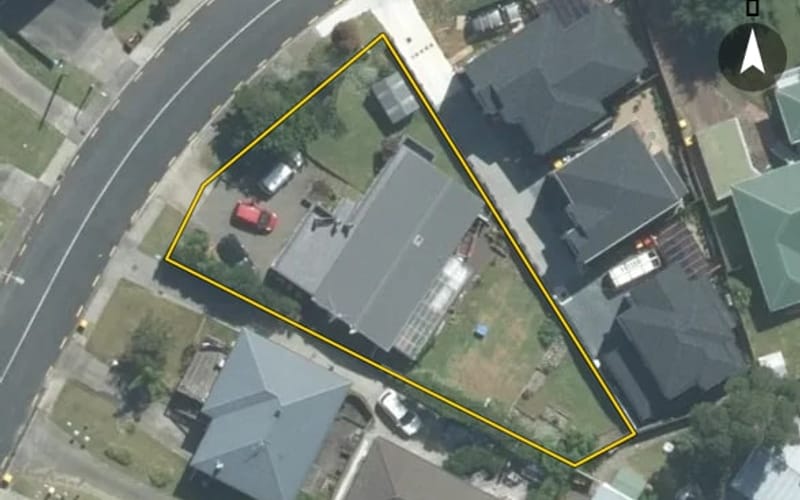 44 Bond Crescent