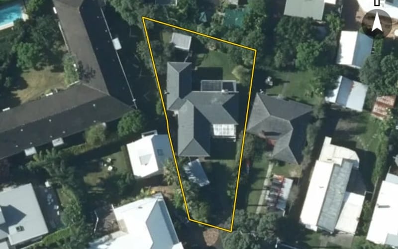 12 Sinclair Street