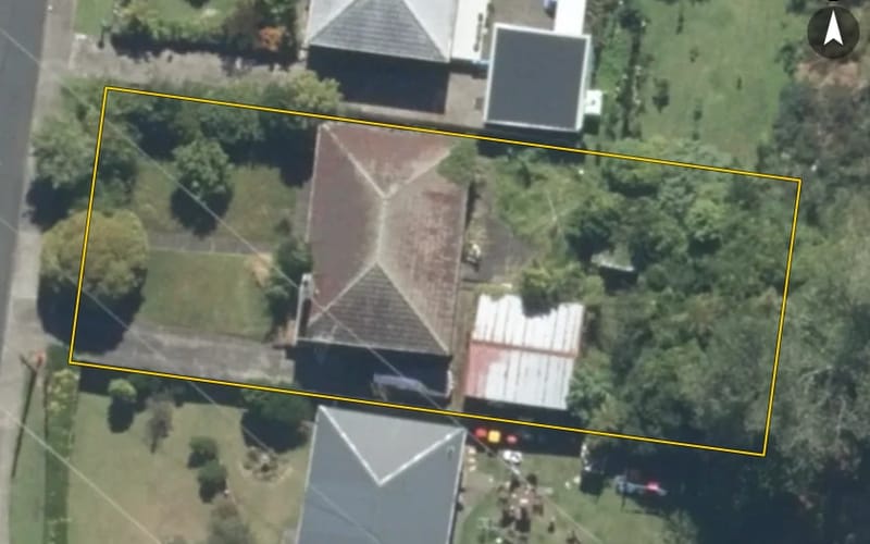 8 Lawrence Place