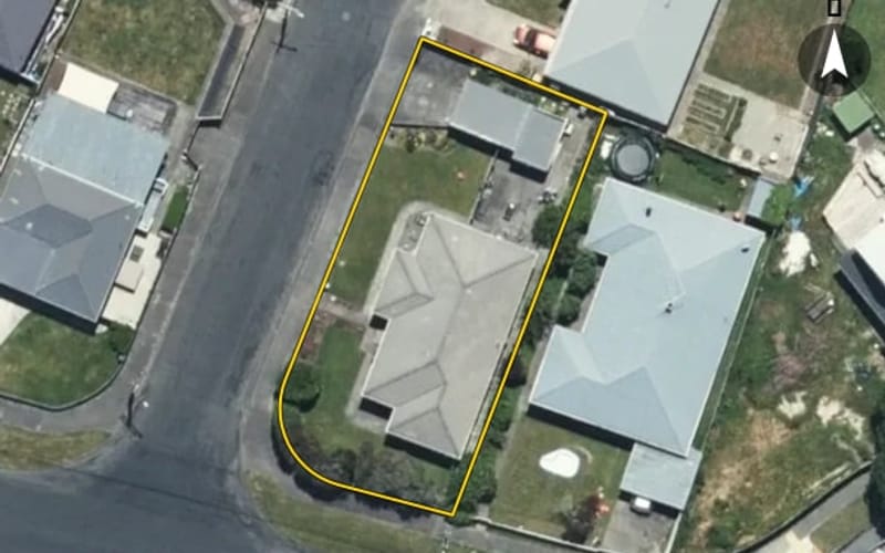 8 Beecham Grove