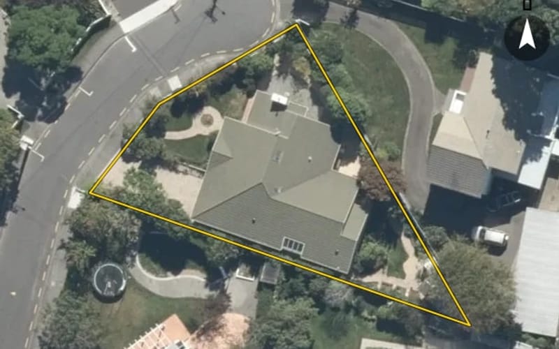 6 St Andrews Grove