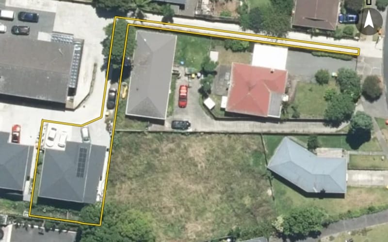 3B Lucas Place