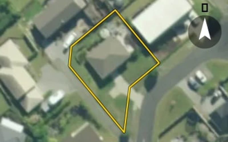 5 Takahe Place