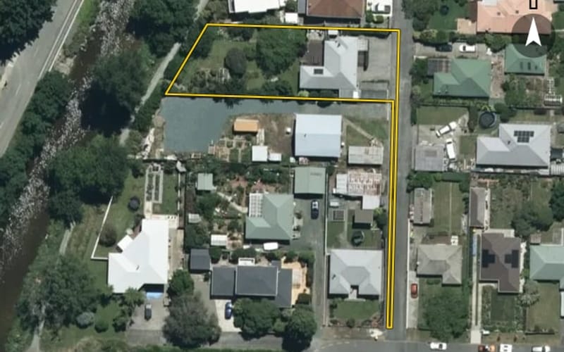 229 Nile Street East