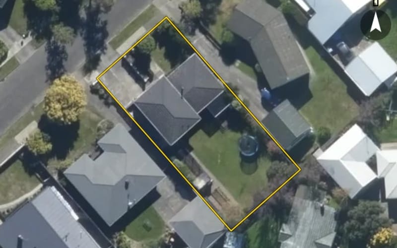 22 Lockhart Avenue