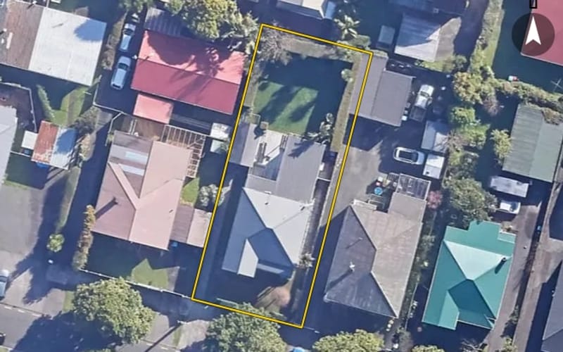 14 Jason Avenue