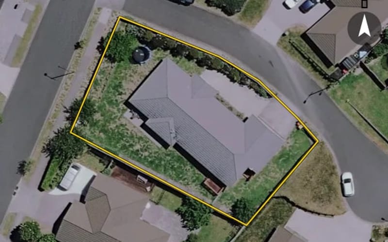 6 Castleton Way