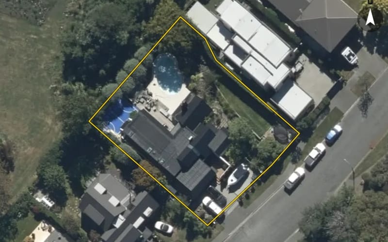 24 Bannister Place