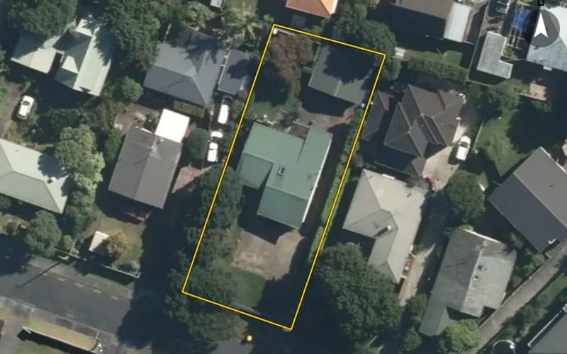 5 Carrs Place