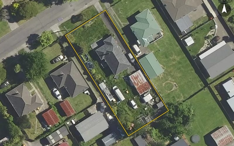 8 Ross Road