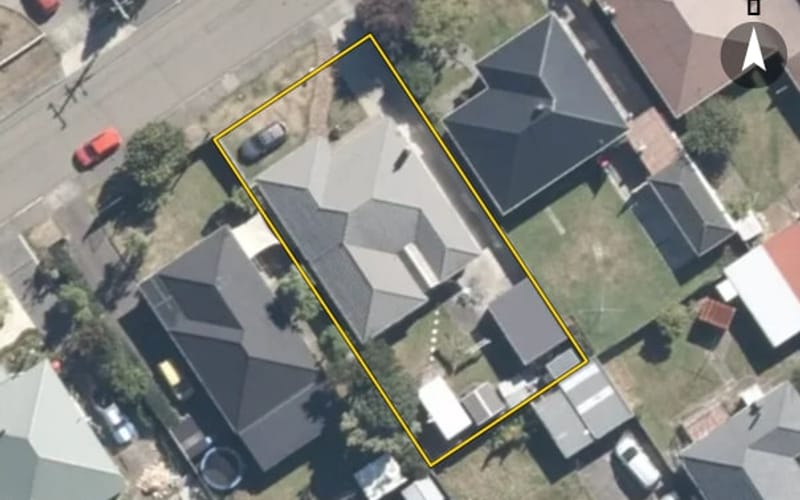 13 Courtenay Road