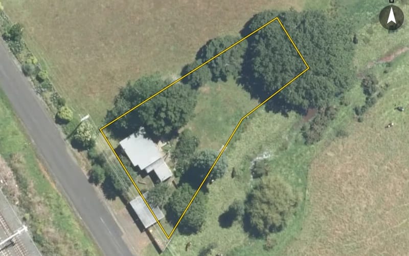 87 Crown Road