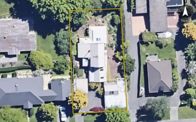 82A Lakings Road