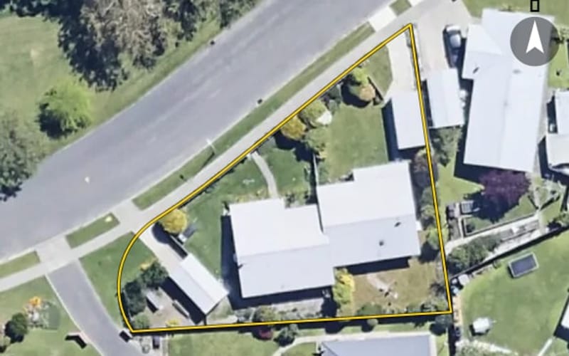 12 Kingwell Drive
