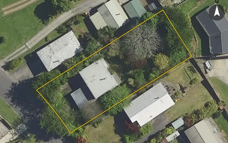 41 Thomas Crescent