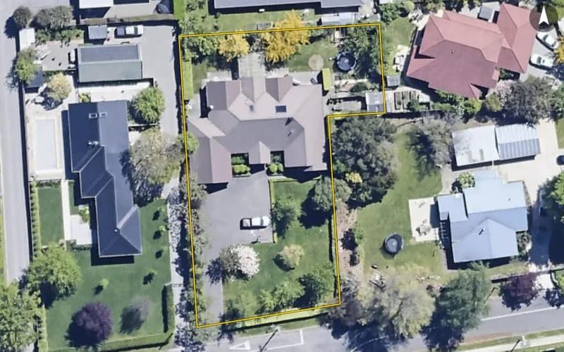 14 Roseneath Lane