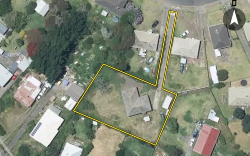 19 Churchill Crescent