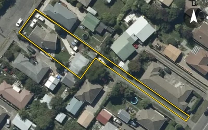 12 Frensham Crescent