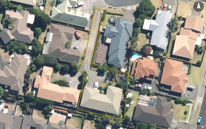 8 Hagen Close