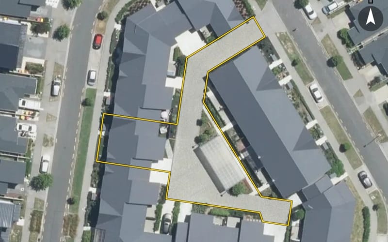 5 Waka Ama Road