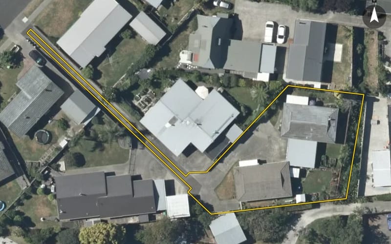 7A Laurent Place