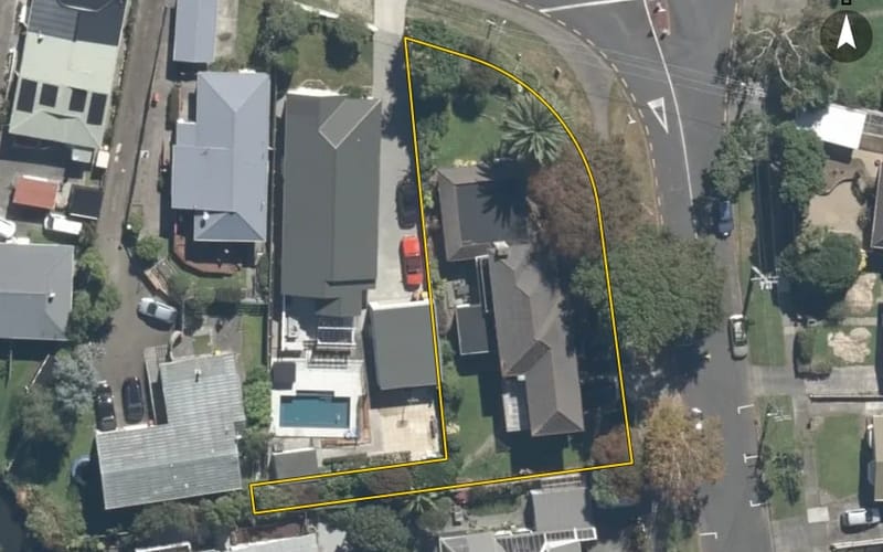 62 Wyndrum Avenue