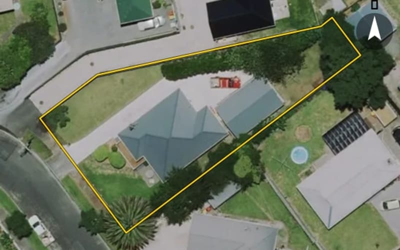 13 Matthews Crescent
